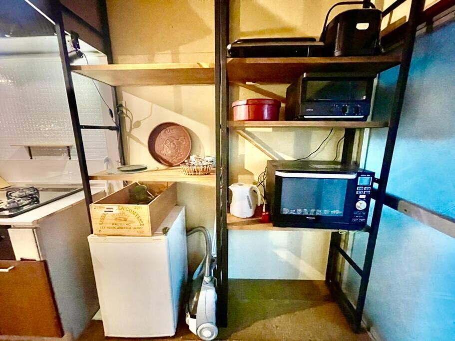 三丁庵 貸別荘 海まで徒歩10分 観光地ペリーロードまで徒歩2分の最高なロケーション 下田を遊び尽くせる貸別荘 無料駐車場もあります2Min Walk To The Perry Road 10Min Walk To The Beach Old Japanese Modern Style House Ngoại thất bức ảnh